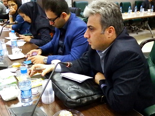 رییس کمیسیون بازار پول و سرمایه اتاق تهران: فعالان بازار به مسئولان بی اعتمادند