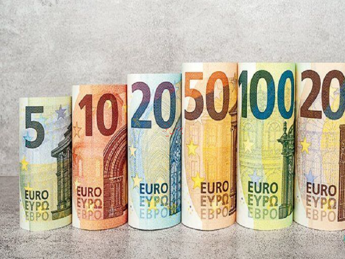 افت نرخ رسمی پوند و یورو