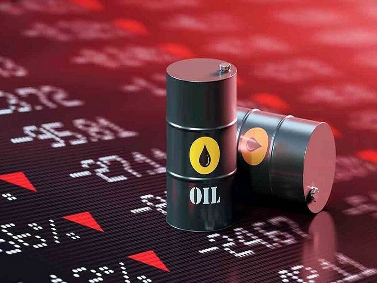نفت منتظر اطلاعات اقتصادی آمریکا