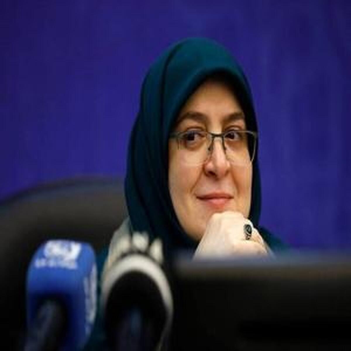 حضور هنرمندان در جامعه نشانه‌ای از وضعیت مطلوب است